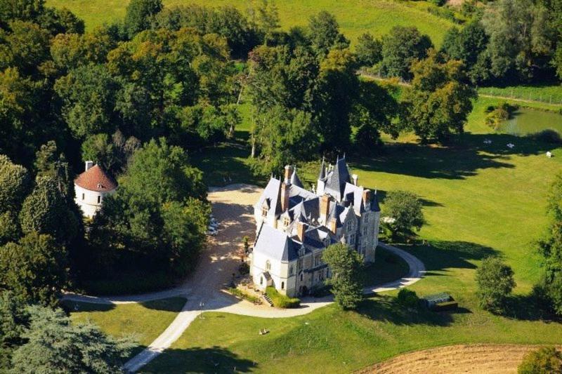 Отель Domaine De Brou Нуаян-де-Турен Экстерьер фото