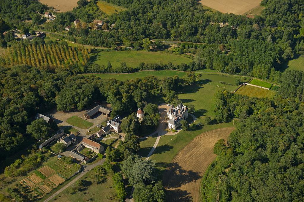 Отель Domaine De Brou Нуаян-де-Турен Экстерьер фото